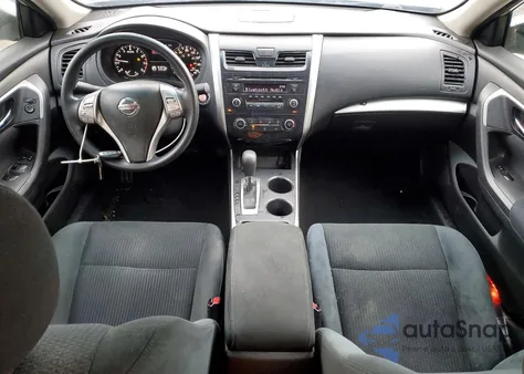 2015 Nissan Altima 2.5 from USA, damaged, VIN 1N4AL3AP9FN323716